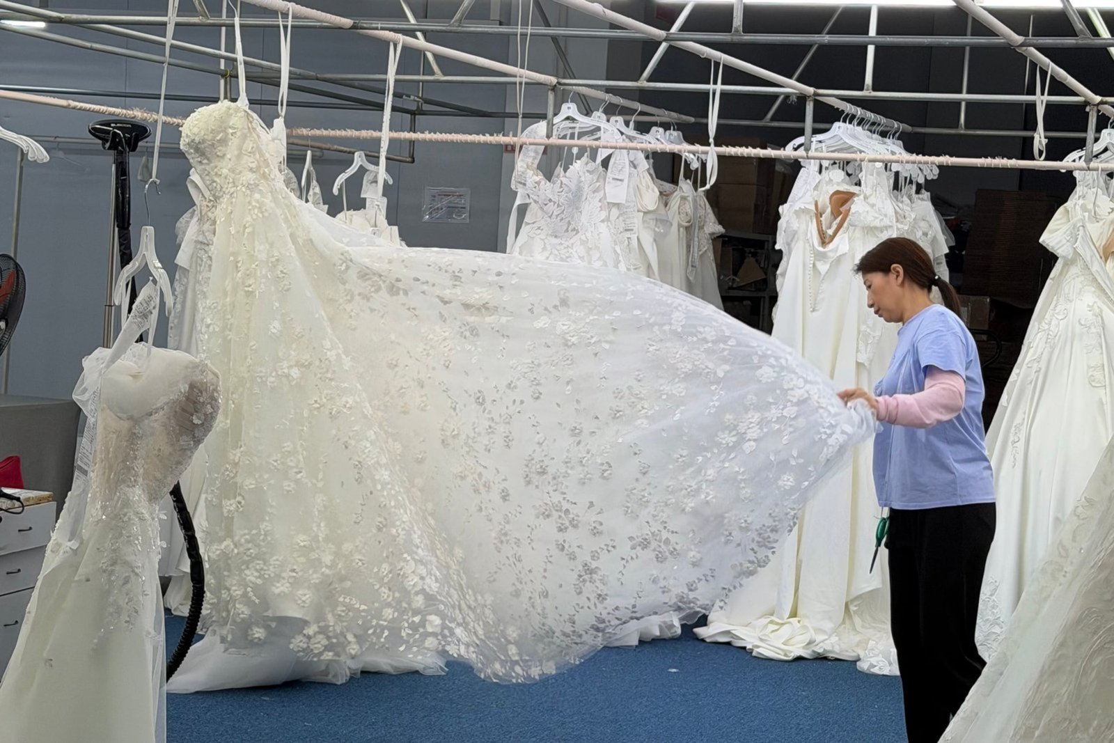 wedding dress inspection stages